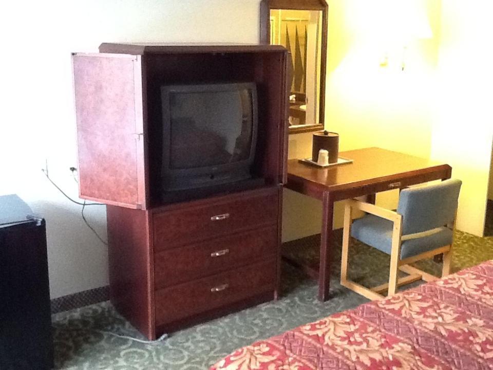 Regency Inn And Suites Baldwin Park Buitenkant foto