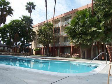 Regency Inn And Suites Baldwin Park Buitenkant foto